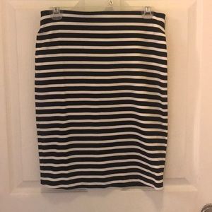 Old navy skirt